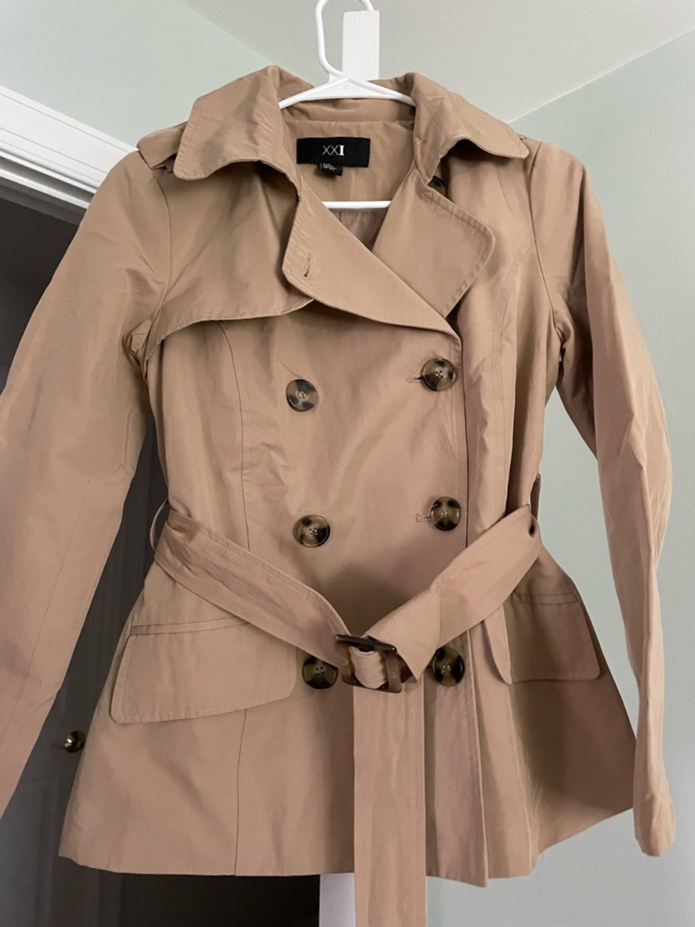 Forever 21 Women's Beige Double-Breasted Trench Jacket